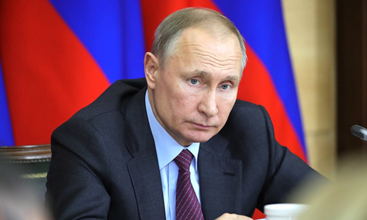 Президент России Владимир Путин подписал федеральный закон о расширении программы материнского капитала