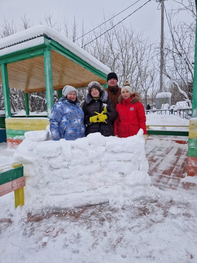 Наш снежный городок