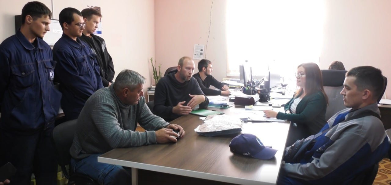 Сегодня в столице Ямала трудовой коллектив АО «РСК Ямала» прослушал антинаркотическую лекцию