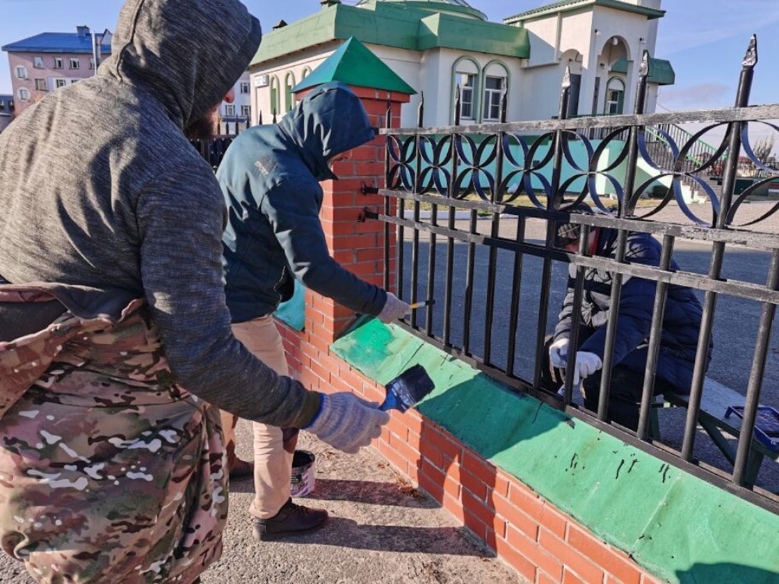 Хорошо гостя встретить